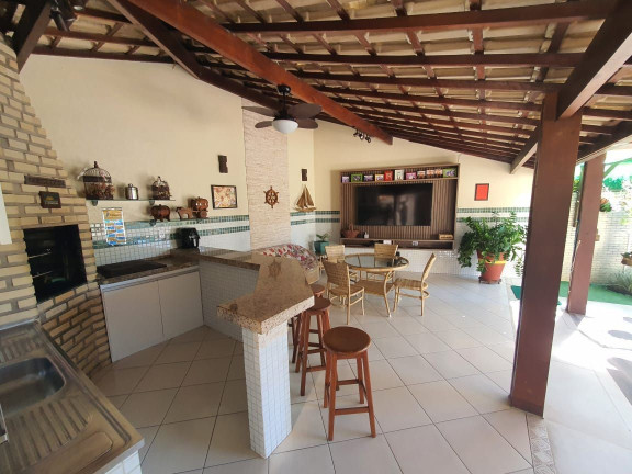 Imagem Casa com 6 Quartos para Temporada, 236 m² em Guarajuba - Camaçari
