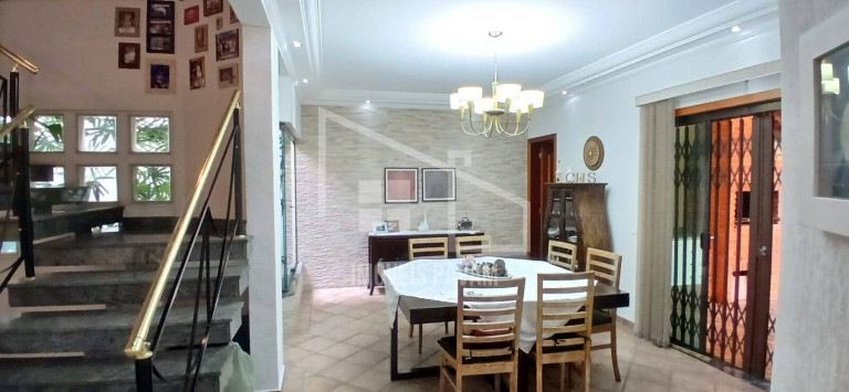 Imagem Sobrado com 3 Quartos à Venda, 300 m² em Independência - São Bernardo Do Campo Imagem Sobrado com 3 Quartos à Venda, 300 m² em Independência - São Bernardo Do Campo