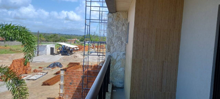 Imagem Casa com 4 Quartos à Venda, em Pedras - Eusébio Imagem Casa com 4 Quartos à Venda, em Pedras - Eusébio