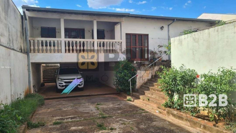 Imagem Casa com 3 Quartos à Venda, 300 m² em Jardim Estoril Iv - Bauru Imagem Casa com 3 Quartos à Venda, 300 m² em Jardim Estoril Iv - Bauru