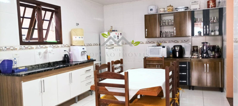 Imagem Casa com 2 Quartos à Venda, 120 m² em Floresta Negra - Campos Do Jordão Imagem Casa com 2 Quartos à Venda, 120 m² em Floresta Negra - Campos Do Jordão