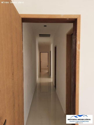 Imagem Casa com 4 Quartos à Venda, 170 m² em Parque São Vicente - Mauá Imagem Casa com 4 Quartos à Venda, 170 m² em Parque São Vicente - Mauá