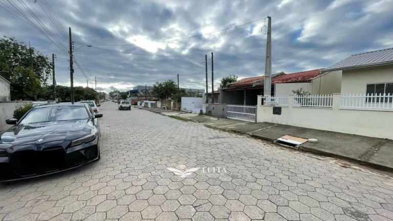 Imagem Casa com 2 Quartos à Venda, 85 m² em Vila Nova - Barra Velha Imagem Casa com 2 Quartos à Venda, 85 m² em Vila Nova - Barra Velha