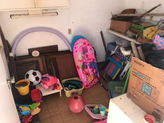 Imagem Casa com 3 Quartos à Venda, 240 m² em Gonzaga - Santos Imagem Casa com 3 Quartos à Venda, 240 m² em Gonzaga - Santos