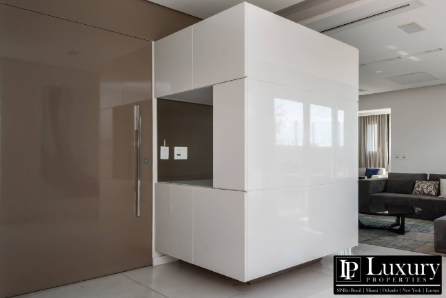 Imagem Cobertura com 4 Quartos à Venda, 413 m² em Vila Nova Conceição - São Paulo