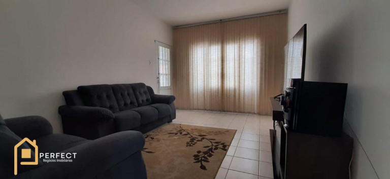 Imagem Casa com 2 Quartos à Venda, 170 m² em Jardin Ana Emilia - Taubaté Imagem Casa com 2 Quartos à Venda, 170 m² em Jardin Ana Emilia - Taubaté