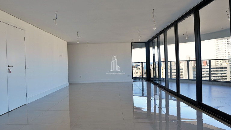 Imagem Apartamento com 4 Quartos à Venda, 311 m² em Aldeota - Fortaleza Imagem Apartamento com 4 Quartos à Venda, 311 m² em Aldeota - Fortaleza