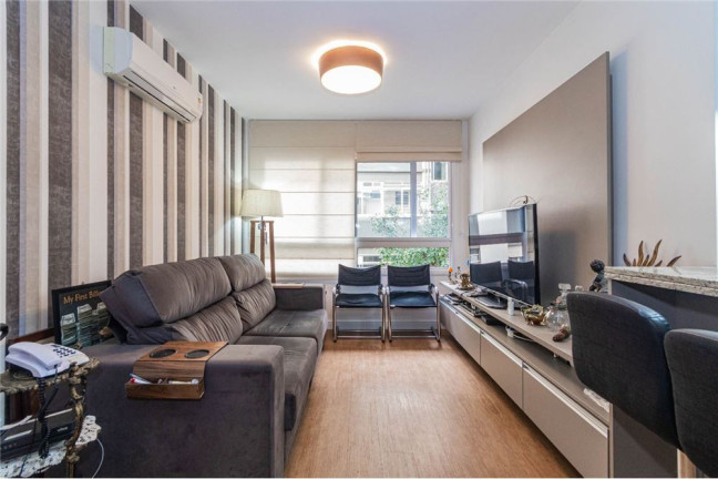 Imagem Apartamento com 2 Quartos à Venda, 66 m² em Auxiliadora - Porto Alegre Imagem Apartamento com 2 Quartos à Venda, 66 m² em Auxiliadora - Porto Alegre