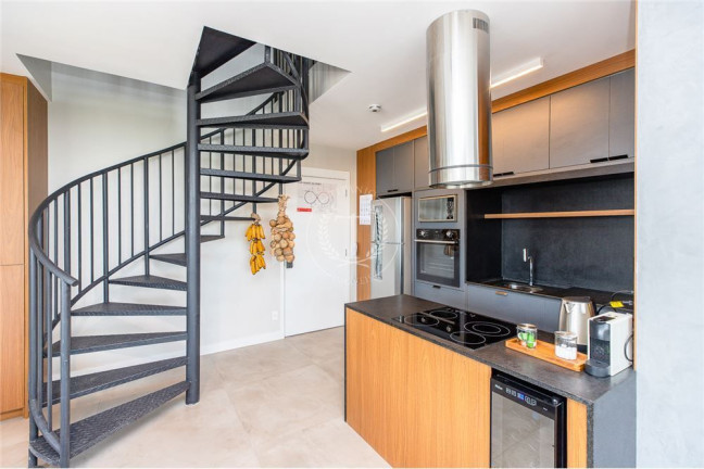 Imagem Apartamento com 1 Quarto à Venda, 90 m² em Pinheiros - São Paulo Imagem Apartamento com 1 Quarto à Venda, 90 m² em Pinheiros - São Paulo