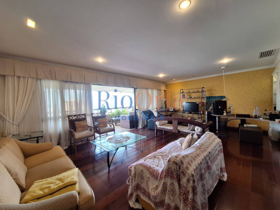 Imagem Apartamento com 4 Quartos à Venda, 215 m² em Barra Da Tijuca - Rio De Janeiro
