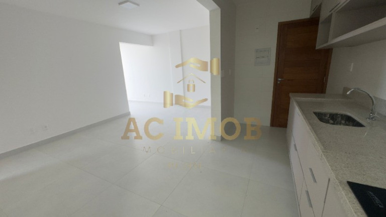 Imagem Imóvel com 3 Quartos à Venda, 72 m² em Pituba - Salvador Imagem Imóvel com 3 Quartos à Venda, 72 m² em Pituba - Salvador