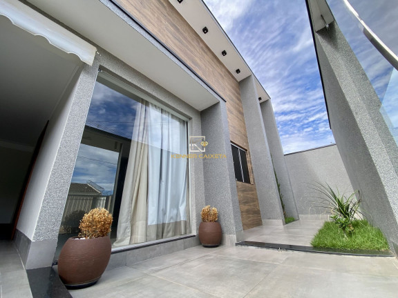 Imagem Casa com 3 Quartos à Venda, 220 m² em Belvedere - Patos De Minas Imagem Casa com 3 Quartos à Venda, 220 m² em Belvedere - Patos De Minas