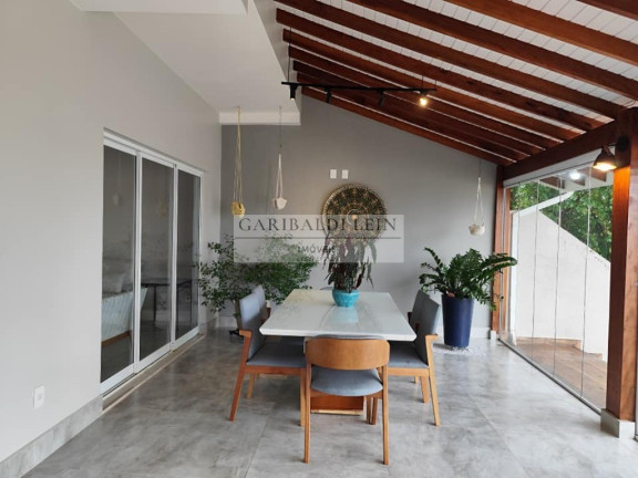 Imagem Casa com 3 Quartos à Venda, 210 m² em Residencial Santa Maria - Valinhos Imagem Casa com 3 Quartos à Venda, 210 m² em Residencial Santa Maria - Valinhos
