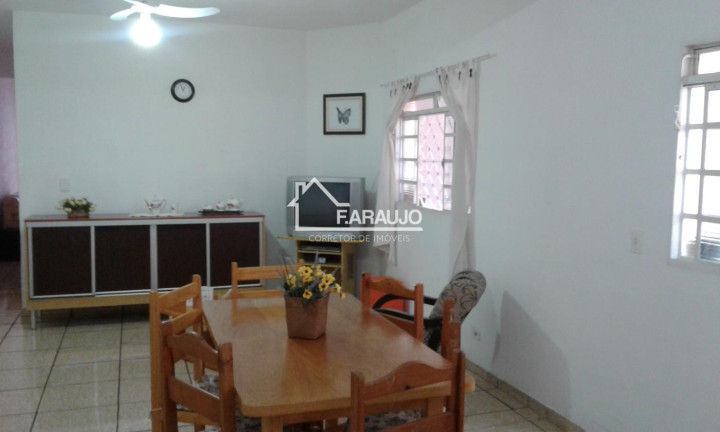 Imagem Sobrado com 3 Quartos à Venda, 234 m² em Jardim Ana Maria - Sorocaba