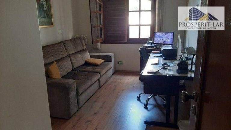 Imagem Casa com 3 Quartos à Venda, 398 m² em Vila Galvão - Guarulhos Imagem Casa com 3 Quartos à Venda, 398 m² em Vila Galvão - Guarulhos