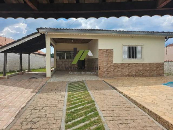 Casa com 3 Quartos à Venda, 253 m²
