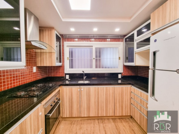 Imagem Casa com 3 Quartos à Venda, 178 m² em Caxias Do Sul Imagem Casa com 3 Quartos à Venda, 178 m² em Caxias Do Sul