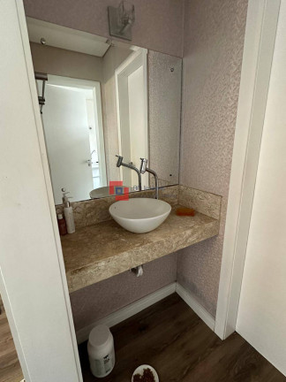 Imagem Casa com 3 Quartos à Venda, 170 m² em Saguaçu - Joinville Imagem Casa com 3 Quartos à Venda, 170 m² em Saguaçu - Joinville