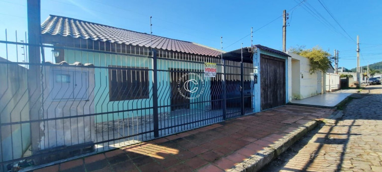 Imagem Casa com 3 Quartos à Venda, 146 m² em Uglione - Santa Maria Imagem Casa com 3 Quartos à Venda, 146 m² em Uglione - Santa Maria