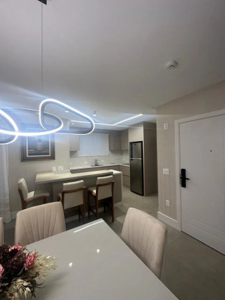 Imagem Apartamento com 3 Quartos à Venda, 135 m² em Centro - Balneário Camboriú Imagem Apartamento com 3 Quartos à Venda, 135 m² em Centro - Balneário Camboriú