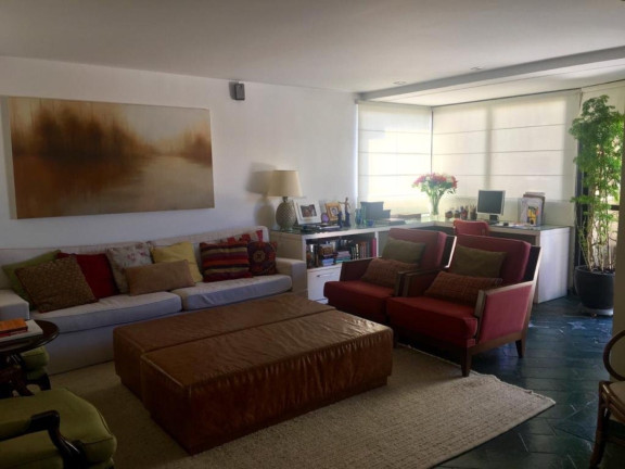 Imagem Apartamento com 4 Quartos à Venda, 240 m² em Moema - São Paulo