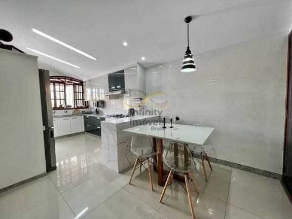 Imagem Casa com 4 Quartos à Venda, 200 m² em Serrano - Belo Horizonte Imagem Casa com 4 Quartos à Venda, 200 m² em Serrano - Belo Horizonte
