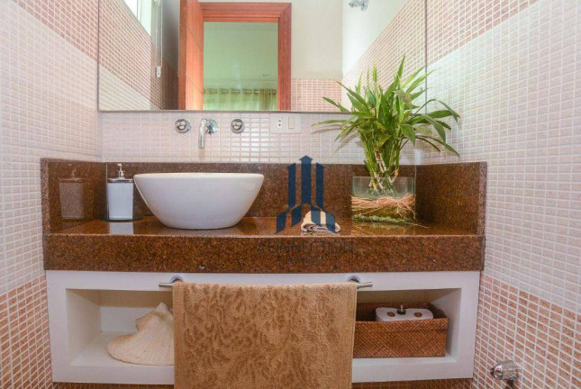 Imagem Casa com 3 Quartos à Venda, 379 m² em Santa Felicidade - Curitiba Imagem Casa com 3 Quartos à Venda, 379 m² em Santa Felicidade - Curitiba
