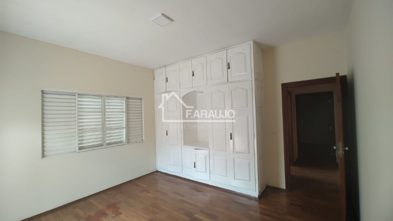 Imagem Casa com 4 Quartos à Venda, 265 m² em Vila Trujillo - Sorocaba Imagem Casa com 4 Quartos à Venda, 265 m² em Vila Trujillo - Sorocaba
