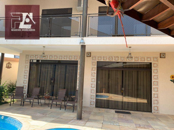 Imagem Casa com 2 Quartos à Venda, 300 m² em Centro - Lorena Imagem Casa com 2 Quartos à Venda, 300 m² em Centro - Lorena