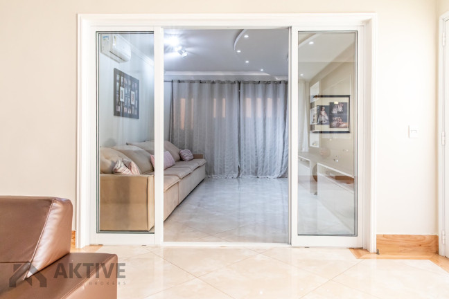 Imagem Casa de Condomínio com 4 Quartos à Venda, 490 m² em Jardim Do Golf I - Jandira Imagem Casa de Condomínio com 4 Quartos à Venda, 490 m² em Jardim Do Golf I - Jandira