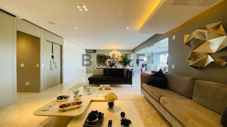 Apartamento com 3 Quartos à Venda, 258 m² em Brooklin  - São Paulo