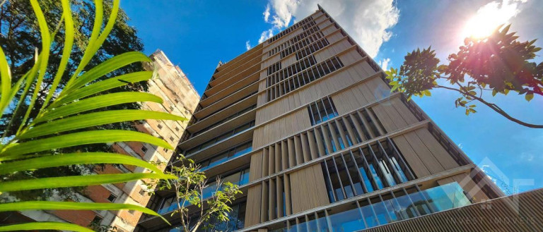 Imagem Apartamento com 3 Quartos à Venda, 229 m² Imagem Apartamento com 3 Quartos à Venda, 229 m²