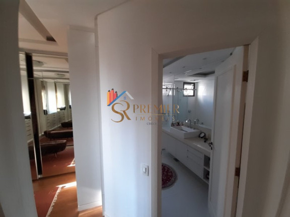 Imagem Apartamento com 4 Quartos à Venda, 243 m² em Centro - Florianópolis Imagem Apartamento com 4 Quartos à Venda, 243 m² em Centro - Florianópolis