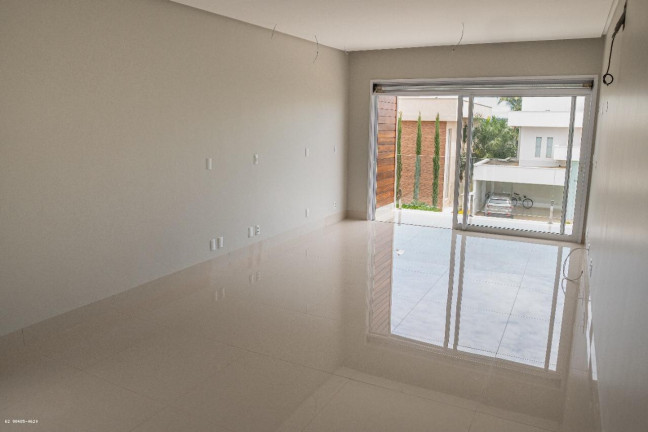 Imagem Casa com 5 Quartos à Venda, 343 m² em Jardins Valência - Goiânia