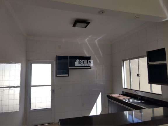 Imagem Casa com 2 Quartos à Venda, 200 m² em Jardim Espanha - Uberaba Imagem Casa com 2 Quartos à Venda, 200 m² em Jardim Espanha - Uberaba
