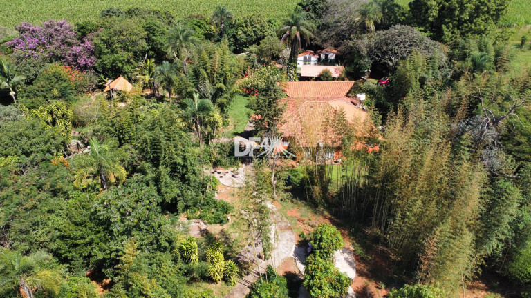 Imagem Imóvel com 16 Quartos à Venda, 4.400 m² em Planaltina - Brasília