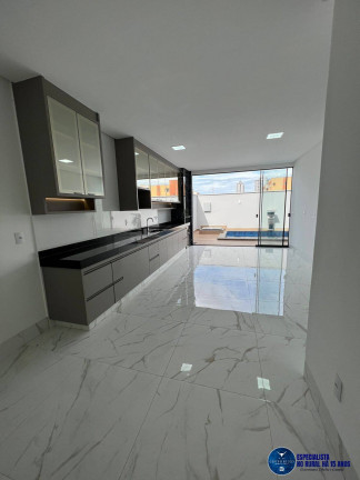 Imagem Casa com 3 Quartos à Venda, 238 m² em Vila Rosa - Goiânia Imagem Casa com 3 Quartos à Venda, 238 m² em Vila Rosa - Goiânia