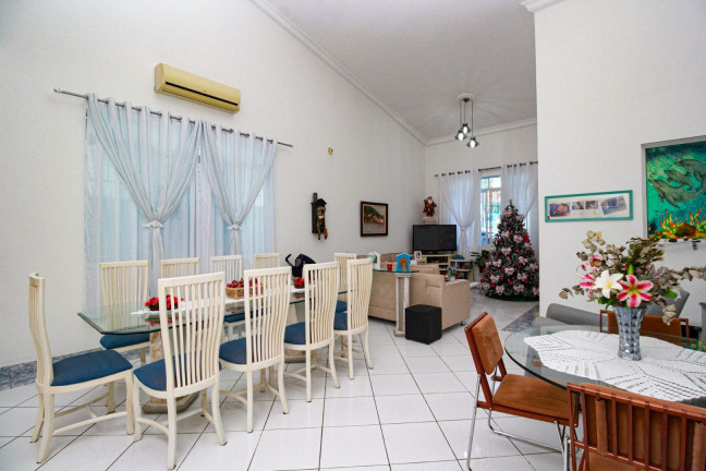 Imagem Casa com 4 Quartos à Venda, 575 m² em Encruzilhada - Santos Imagem Casa com 4 Quartos à Venda, 575 m² em Encruzilhada - Santos
