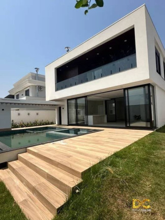 Casa de Condomínio com 4 Quartos à Venda, 394 m² em Morada Dos Nobres - Cuiabá