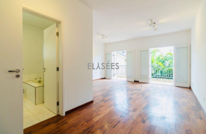 Imagem Imóvel com 3 Quartos à Venda, 300 m² em Morumbi - São Paulo Imagem Imóvel com 3 Quartos à Venda, 300 m² em Morumbi - São Paulo