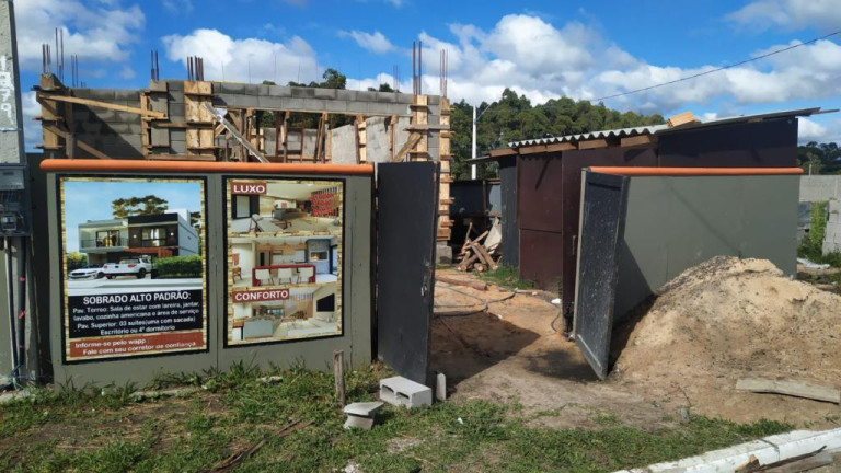 Sobrado com 4 Quartos à Venda, 80 m² em Nova Guarani - Capao Da Canoa