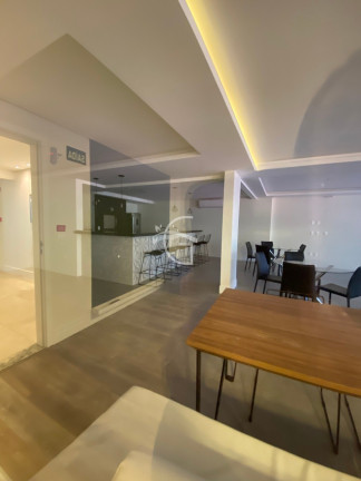 Imagem Apartamento com 2 Quartos à Venda, 70 m² em Santo Antônio - Joinville