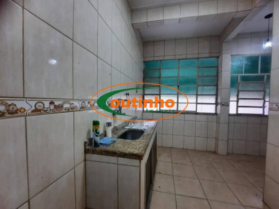 Imagem Casa com 2 Quartos à Venda, 142 m² em Estácio - Rio De Janeiro Imagem Casa com 2 Quartos à Venda, 142 m² em Estácio - Rio De Janeiro
