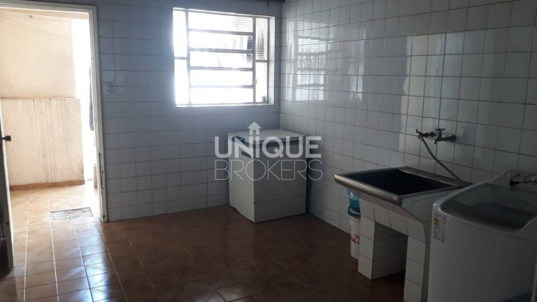 Imagem Casa com 3 Quartos à Venda, 231 m² em Centro - Jundiaí Imagem Casa com 3 Quartos à Venda, 231 m² em Centro - Jundiaí