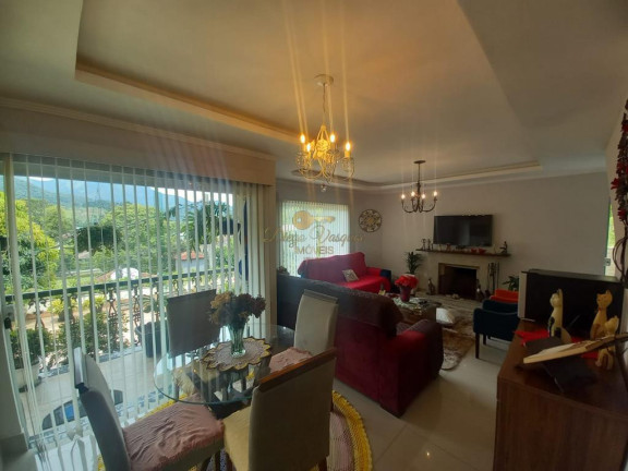 Imagem Casa com 3 Quartos à Venda, 200 m² em Vargem Grande - Teresópolis Imagem Casa com 3 Quartos à Venda, 200 m² em Vargem Grande - Teresópolis