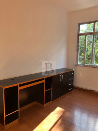 Imagem Imóvel com 3 Quartos à Venda, 144 m² em Icaraí - Niterói