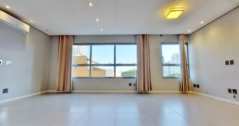 Apartamento com 1 Quarto à Venda, 69 m² em Jardim Das Acácias - São Paulo