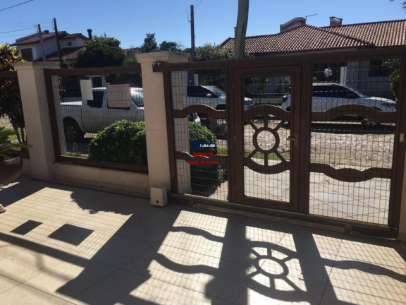 Imagem Casa com 4 Quartos à Venda, 180 m² em Capão Novo - Capão Da Canoa