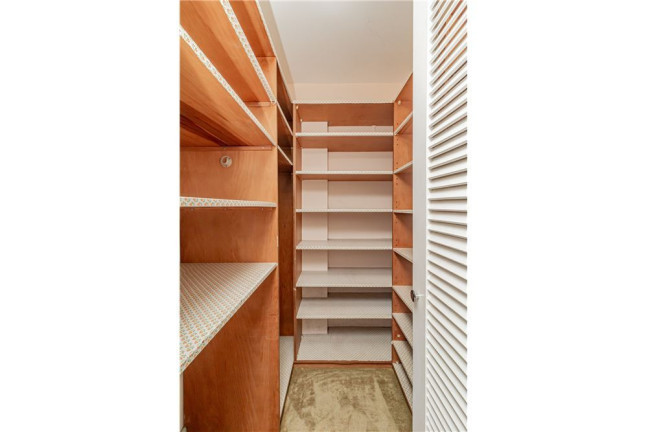 Imagem Imóvel com 3 Quartos à Venda, em Moinhos De Vento - Porto Alegre Imagem Imóvel com 3 Quartos à Venda, em Moinhos De Vento - Porto Alegre