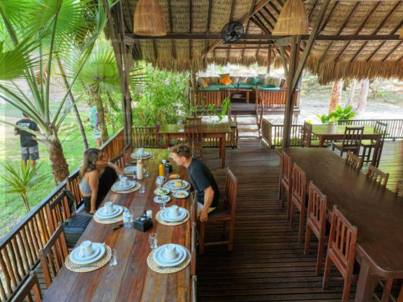 Imagem Imóvel com 12 Quartos à Venda, 6.850 m² em Tatajuba - Camocim